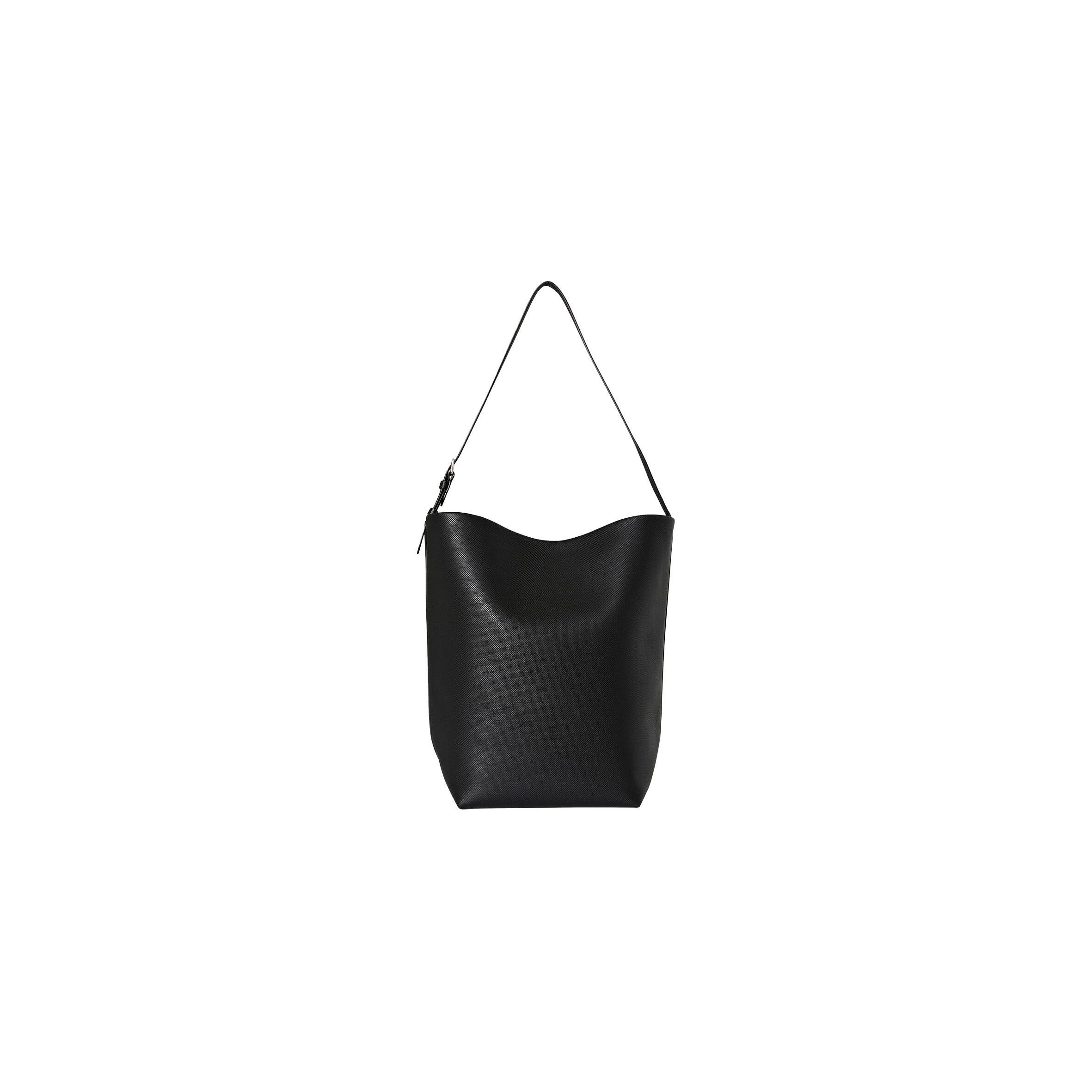The R0w LARGE NS SHOULDER BAG IN LEATHER BLACK W1587L72SBLPL (33*28*15cm) Master Quality